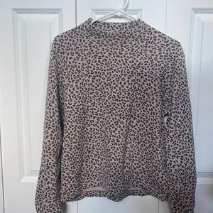Abercrombie and fitch soft A&F leopard print pullover